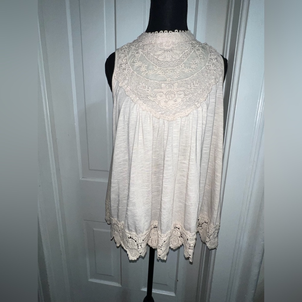 Women's Xhilaration Cream Lace Detail Blouse, size large, top, shirt